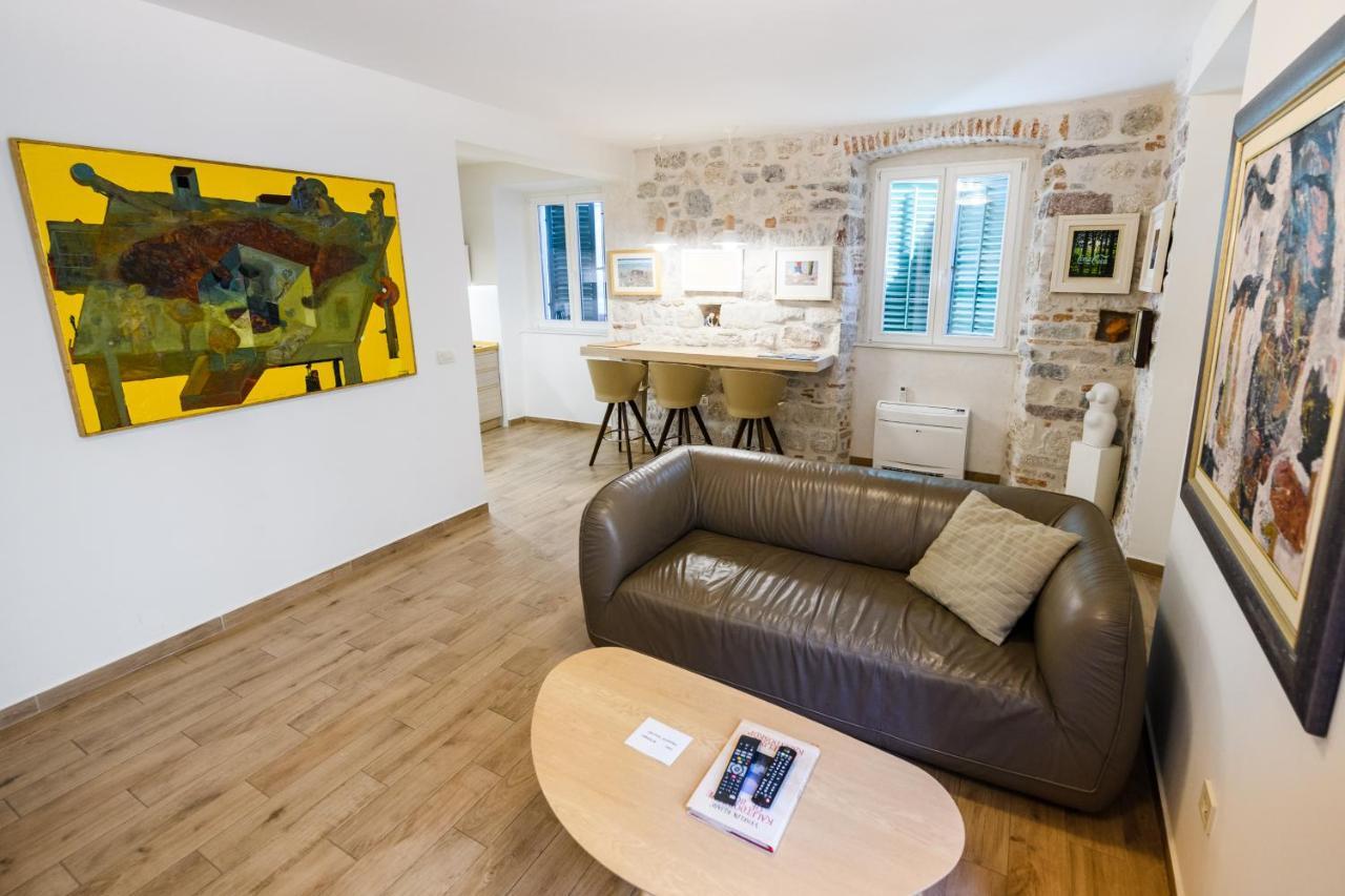 Apartmani Art Karampana Kotor Luaran gambar