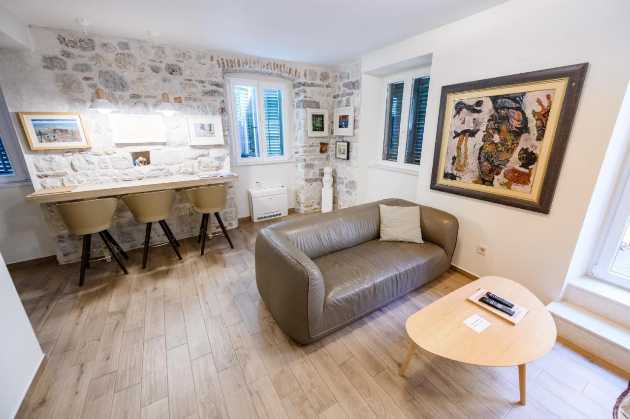 Apartmani Art Karampana Kotor Luaran gambar