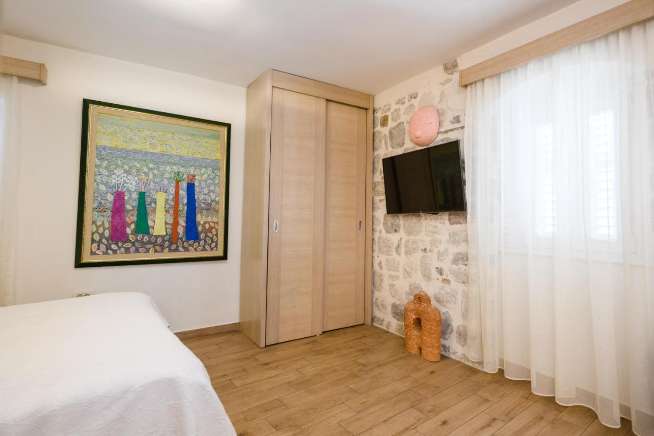 Apartmani Art Karampana Kotor Luaran gambar
