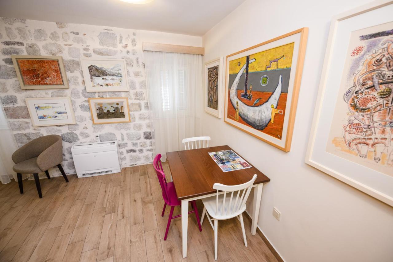 Apartmani Art Karampana Kotor Luaran gambar