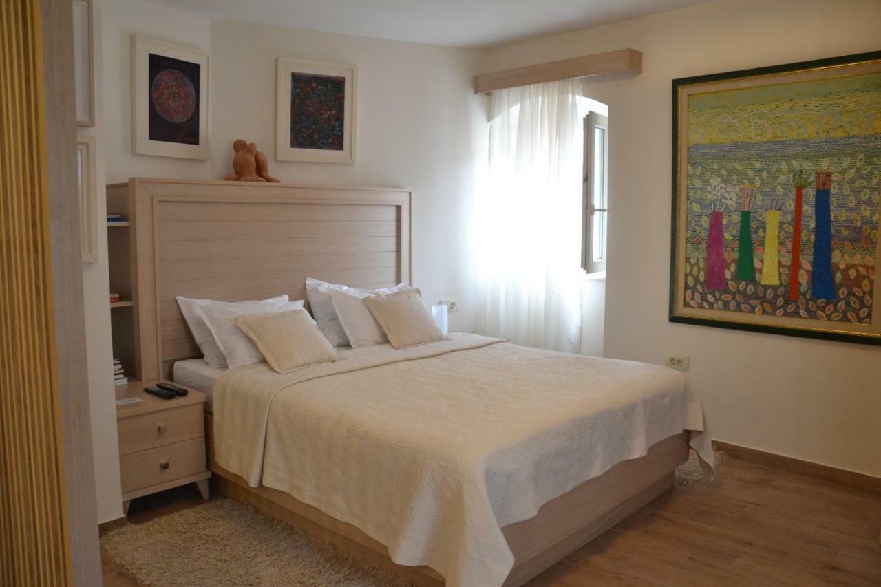 Apartmani Art Karampana Kotor Luaran gambar