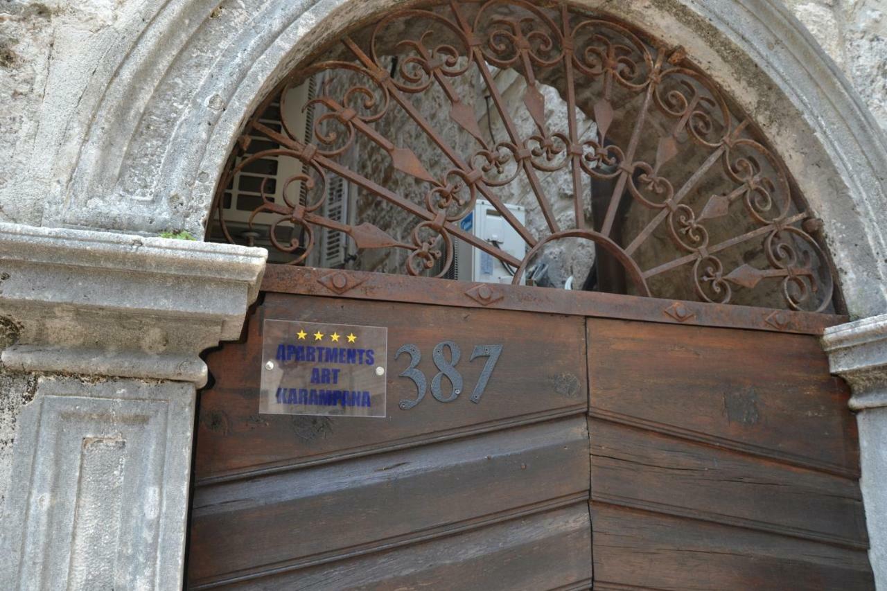 Apartmani Art Karampana Kotor Luaran gambar